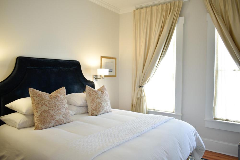 Sparrow Grove Manor Monroe Quarto foto