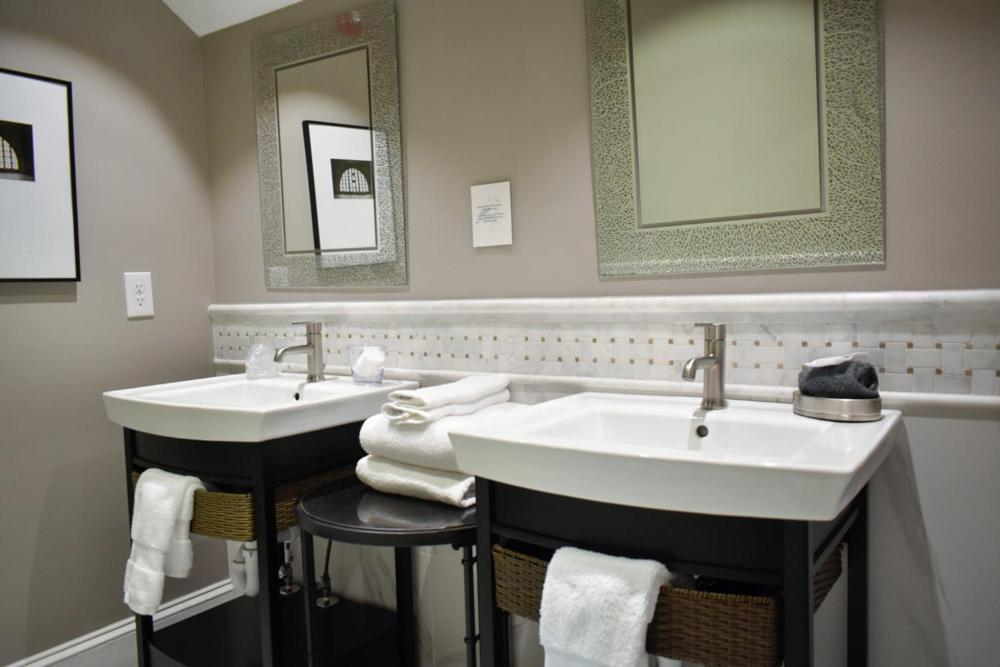 Sparrow Grove Manor Monroe Quarto foto