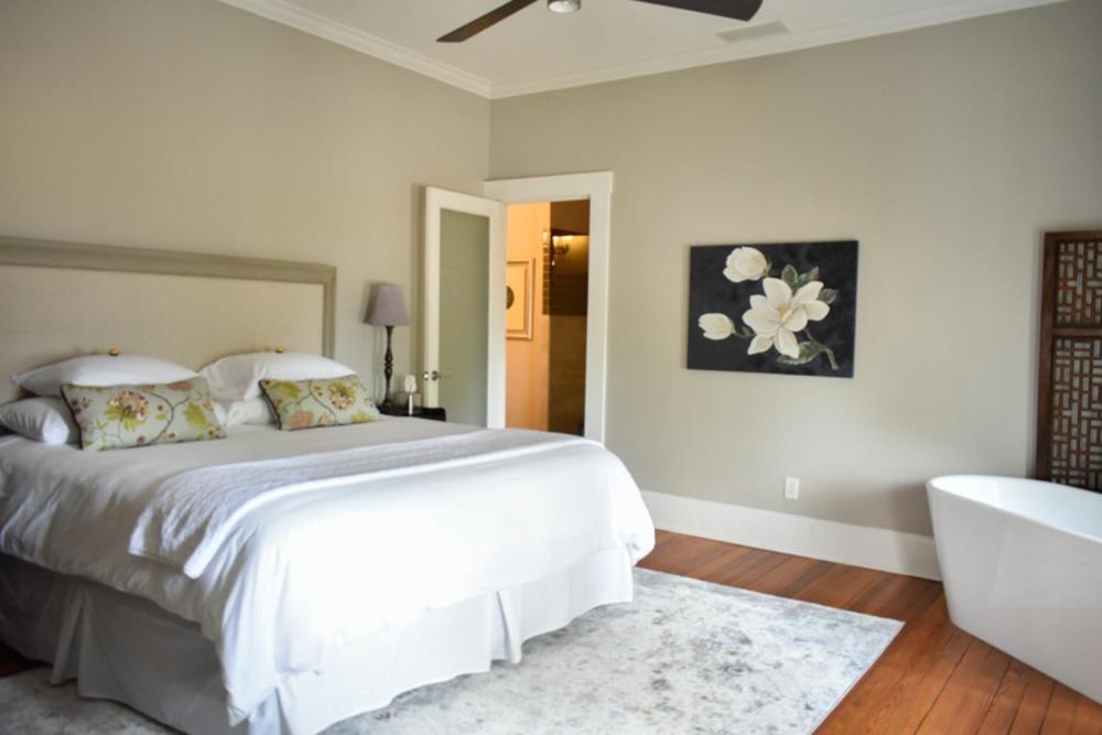 Sparrow Grove Manor Monroe Quarto foto